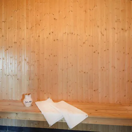 4 Bedroom In Ejstrupholm Holiday home Krejbjerg