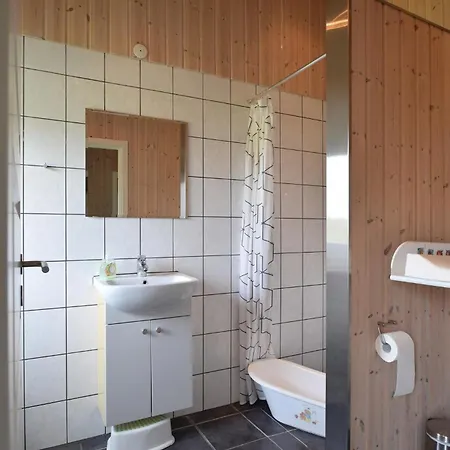 4 Bedroom In Ejstrupholm * Krejbjerg